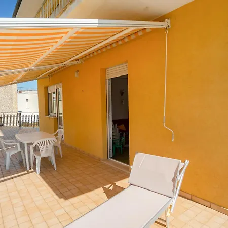 Quadrilocale Vicino Al Mare Con Ampio Terrazzo Aria Condizionata E Posto Auto Privato מרצ'לי